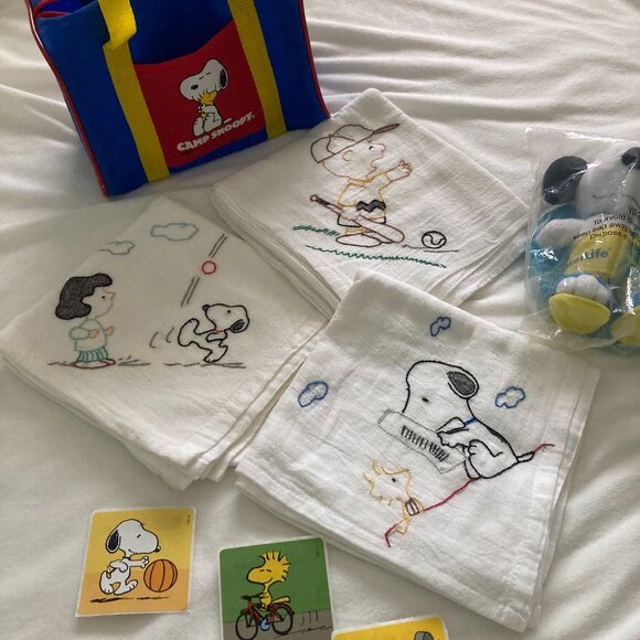 Lot of Snoopy items (8 total)